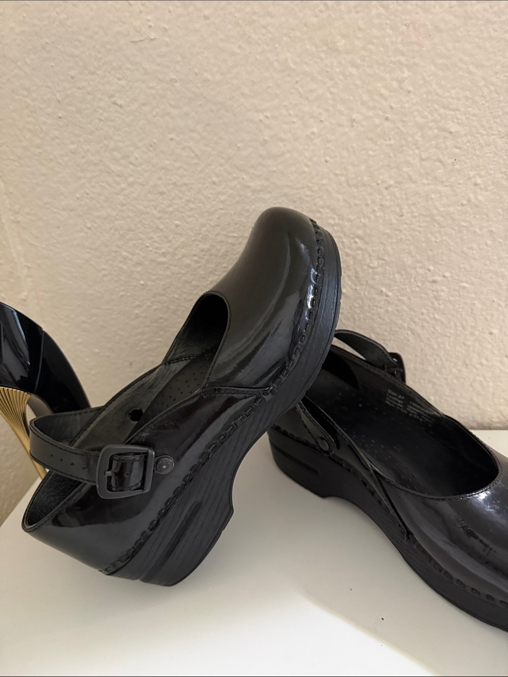 Dansko Black Patent Mary Jane Platform Clogs - Picture 8 of 9